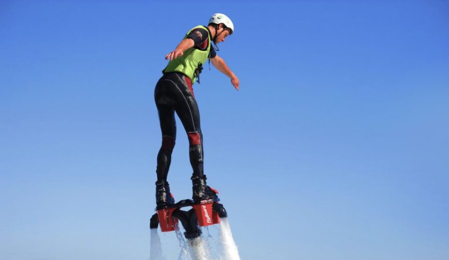 Alicante: Flyboarding Experience with Instructor - Starting Point in the Port of Alicante with Easy Access