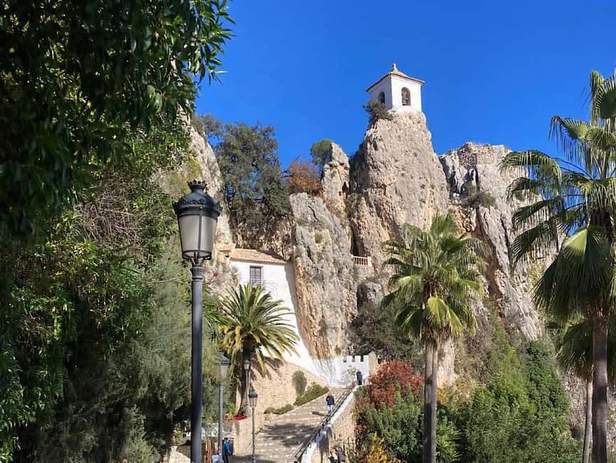 Alicante: Guadalest and Altea Guided Tour with Pickup - Exploring Guadalest’s Historic Landmarks and Museums