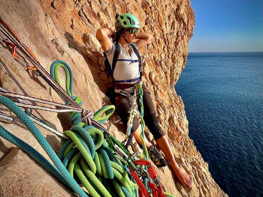 Alicante: Guided climbing "Magical Mystery Tour" route - Starting Point at Morró de Toix: A Climber’s Dream Spot