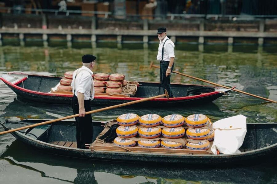 Alkmaar: Friday Cheese Market and Hoorn Private Tour - Exploring Hoorn’s Maritime Heritage and Historic Buildings