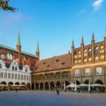 All-in-One: Beautiful Lübeck: Shore Excursion from Kiel Port - Lübecks Historic Highlights: The Holstentor and Town Hall