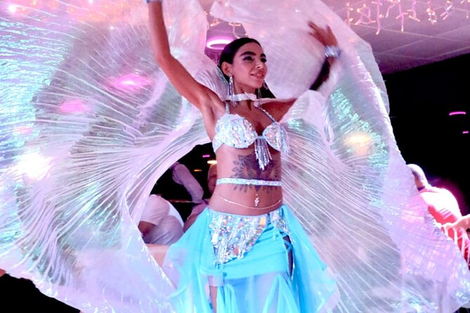 All Inclusive Bosphorus Dinner Cruise and Turkish Night Show - Dining on the Bosphorus: Multi-Course Turkish and International Menu