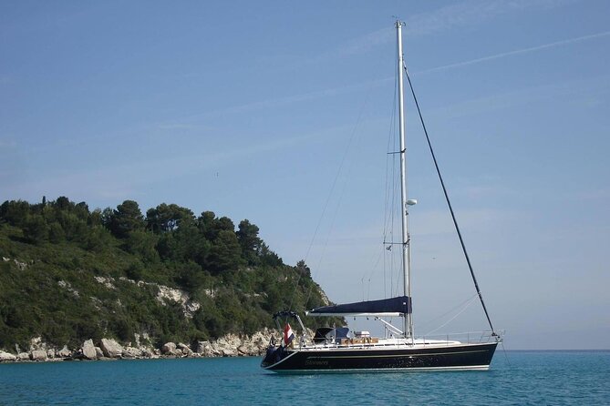 All inclusive Private Cruise: Delos &Rhenia island-free transport - Sunbathing and Swimming at Rhenia’s Pristine Beaches