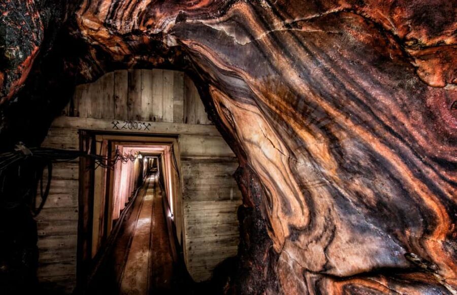 All-Inclusive Tour Salzwelten Altaussee: Shuttle & Salt Mine - Discovering Austrias Largest Active Salt Mine