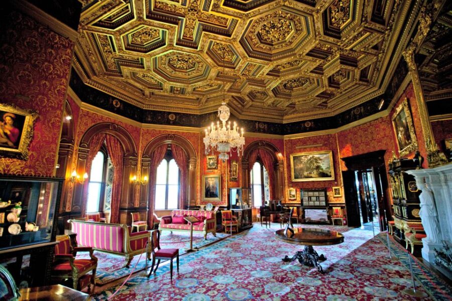 Alnwick Castle and Scottish Borders Tour from Edinburgh - Scenic Drive Through the Scottish Borders and Northumberland Coast