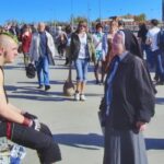 Alternative Berlin / Street art tour - Private group - From the Meeting Point to Hidden Alleyways