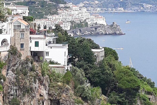 Amalfi: Private Transfer from Naples - How Drivers Make Your Journey Special