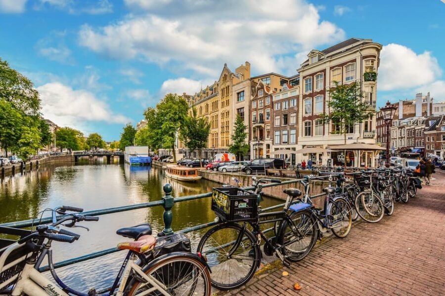 Amsterdam: 3-Hour Private Bike Tour of the City Center - What to Expect During the Bike Tour