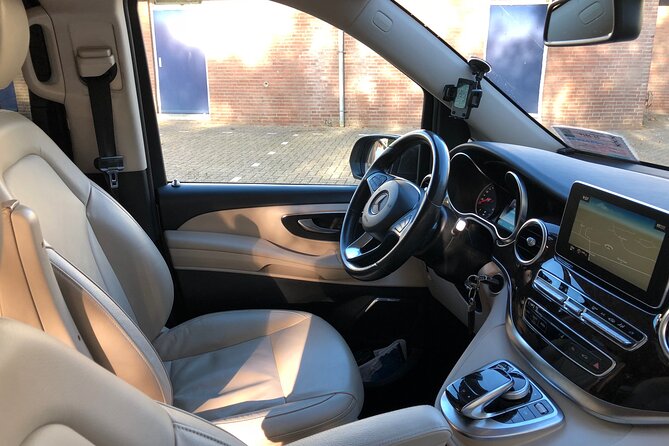 Amsterdam Airport Schiphol (AMS) Private Transfer to Amsterdam - Premium Vehicles and Professional Chauffeurs