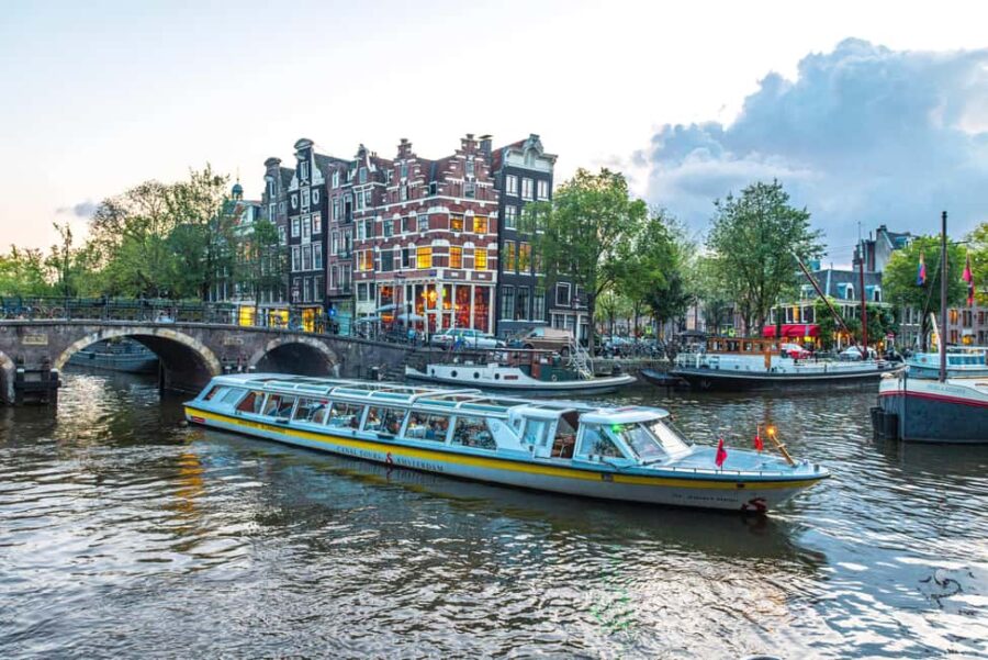 Amsterdam: Beer & Dutch Snacks Canal Cruise - Practical Details and Booking Flexibility