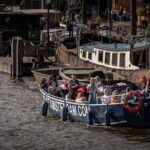 Amsterdam Canal Cruise with Live guide & Two drinks - Central St. - Meeting Point and Accessibility Near Public Transit