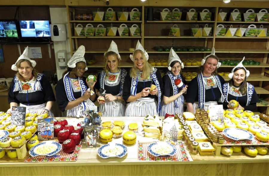 Amsterdam: Cheese, Clogs, Flowers and Windmills Tour - Exploring Zaanse Schans Windmills and Traditional Crafts