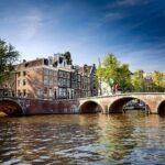 Amsterdam City Centre Cruise with Free Stroopwafel - Comfort and Amenities During the Cruise