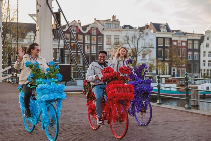 Amsterdam: City Centre, Guided Bike Tour on Flower Bikes - From the Starting Point at Nieuwezijds Voorburgwal to the Jordaan District