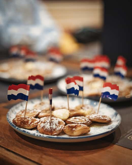Amsterdam: Dutch Food Tour with Local Guide and Tasting - Starting Point at Dutch Pancake Masters