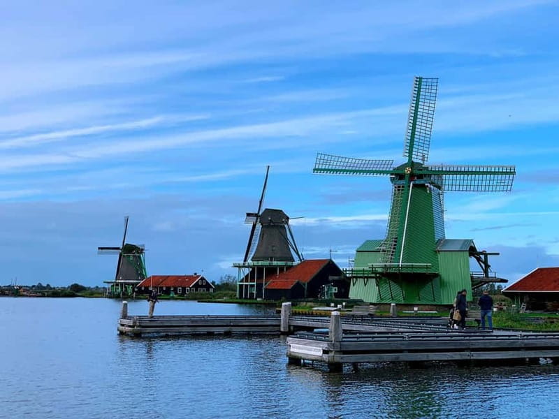 Amsterdam: Giethoorn, Afsluitdijk and Zaanse Schans Day Trip - Discover Zaanse Schans’s Historic Windmills and Wooden Houses