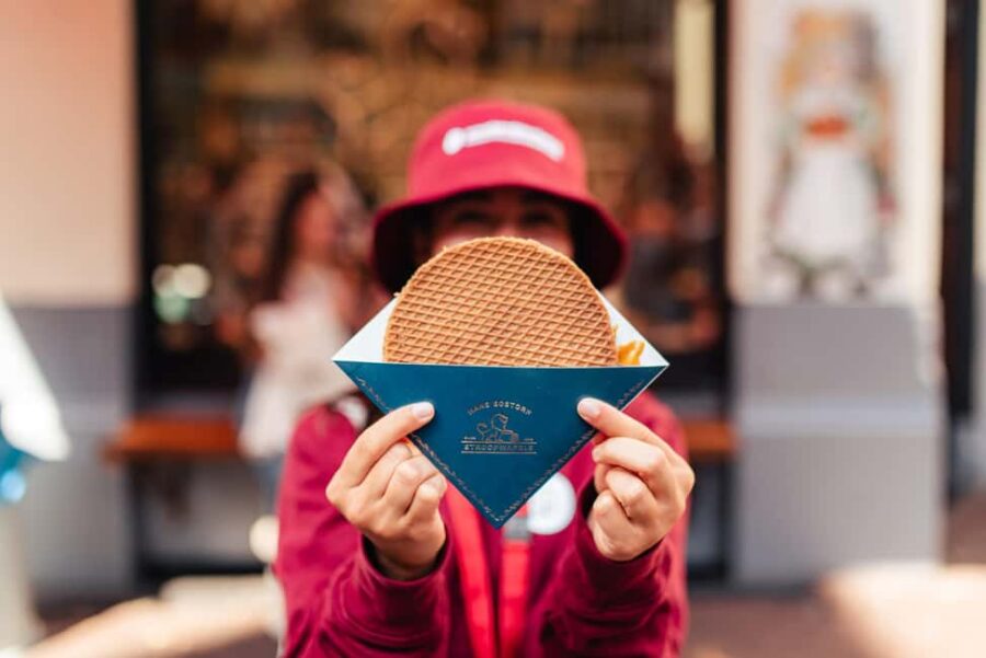 Amsterdam: Guided Cultural Food Tour in English or German - The Meeting Point at Dam Square and Starting Details