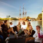 Amsterdam: Heated Cruise with Local Guide & Optional Drinks - Convenient Departure Locations and Easy Access