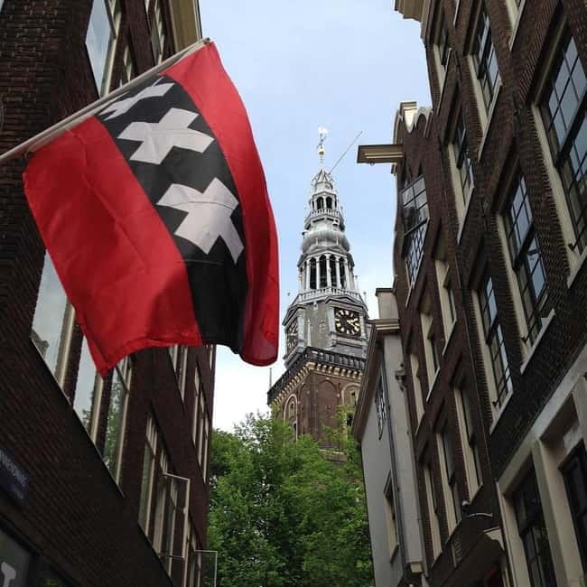 Amsterdam: Hidden Gems Sightseeing & Tasting Tour+PDF Guide - Starting at Rembrandtplein and Visiting Tuschinski Theater