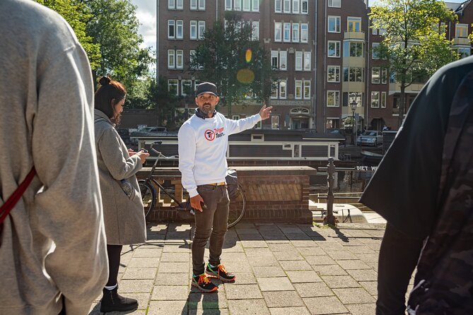 Amsterdam: Jewish Quarter Walking Tour - Stories of Resistance and Courage in the Jewish Community