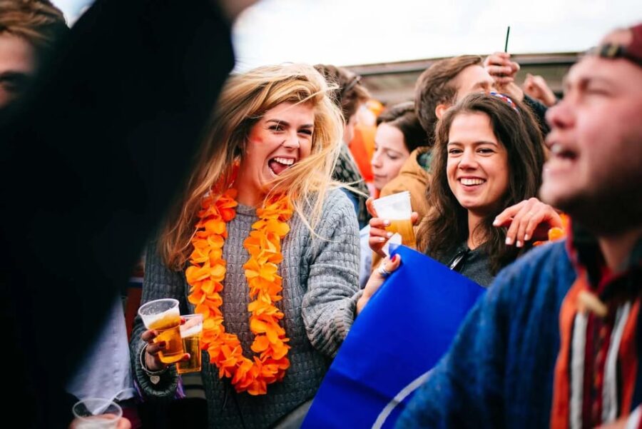 Amsterdam: Kings Day Pub Crawl with VIP Club Entry - Drinking Deals and Shots at Every Bar