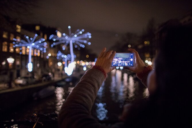 Amsterdam Light Festival: Canal Cruise Luxury Boat - The Open Bar and Refreshments