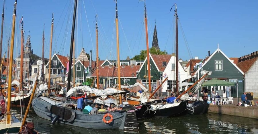 Amsterdam: Marken, Volendam, Edam (Private Driver & Tour) - Visiting Irene Hoeve: Cheese and Clog Factory