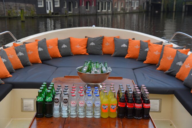 Amsterdam Private Boat Trip With Skipper, Burger and Beers - Private Amsterdam Canal Cruises with Personal Skipper