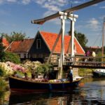 Amsterdam: Private green tour !!! Windmills, castle - Visiting the Opulent Kasteel de Haar