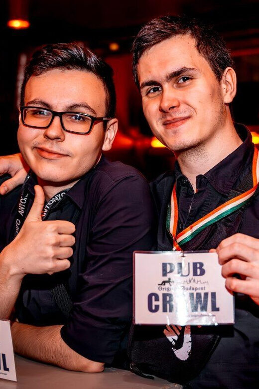 Amsterdam: Private Pub Crawl with VIP Club Entry and Shots - Starting Point at The Waterhole Tavern in Amsterdam