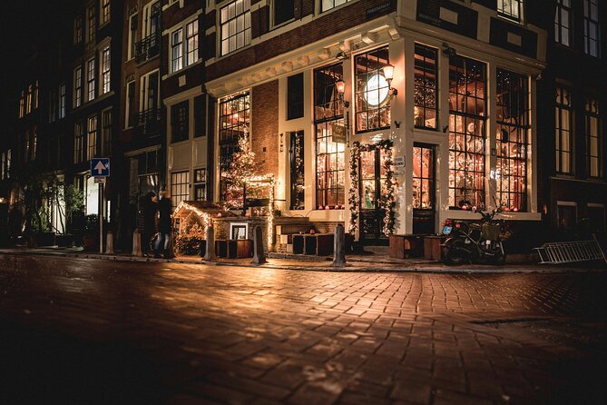 Amsterdam Private Shopping Experience - The Indie Charm of Haarlemmerdijk and Jordaans De Pijp