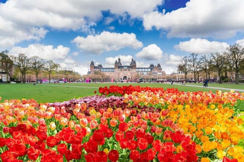 Amsterdam: Private Tour Van Gogh Museum & Rijksmuseum - Convenient Hotel Pick-up and Private Transport in Amsterdam