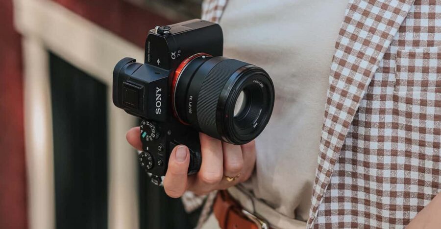 Amsterdam: Professional Photoshoot - Starting Point at Rembrandtplein 2