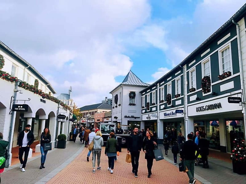 Amsterdam: Roermond Designer Outlet Shopping Day Trip - Experience the Largest Outlet in Western Europe