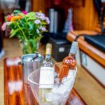 Amsterdam: Small-Group Canal Cruise incl. Drinks and Snacks - Departure from Keizersgracht 196 in the Heart of Central Amsterdam