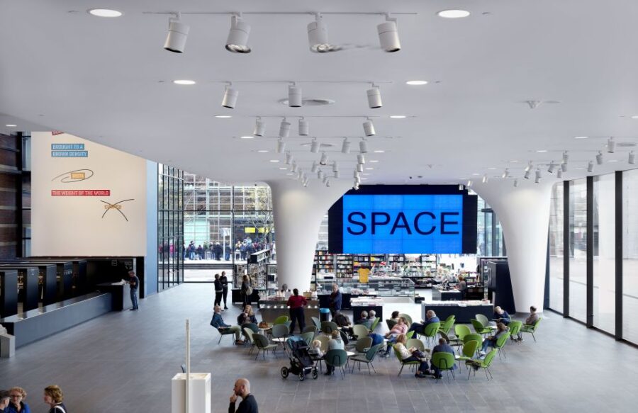 Amsterdam: Stedelijk Museum and 1-Hour Canal Cruise - Skip-the-Line Access and Audio Guide Convenience