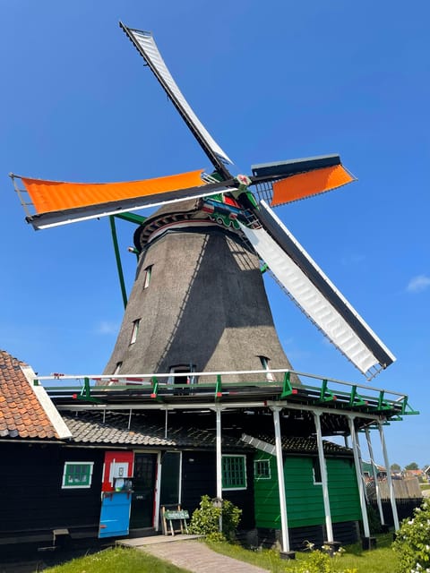 Amsterdam: Tulips & Windmill - Full day PRIVATE tour by car - Visiting Keukenhof Park: A Floral Wonderland in Bloom