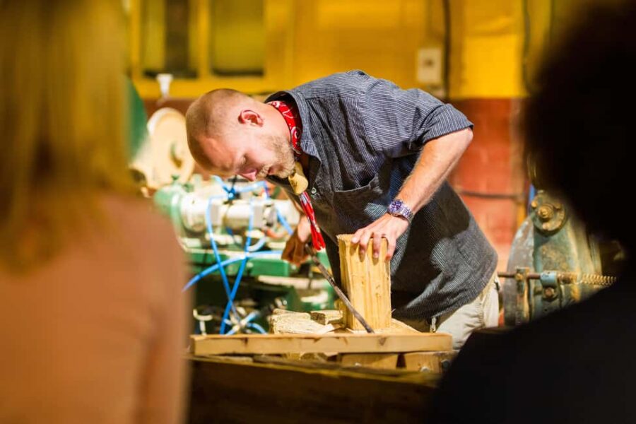 Amsterdam: Zaanse Schans, Marken, Volendam, & Edam Day Tour - Starting Point at De Ruijterkade 34 in Amsterdam