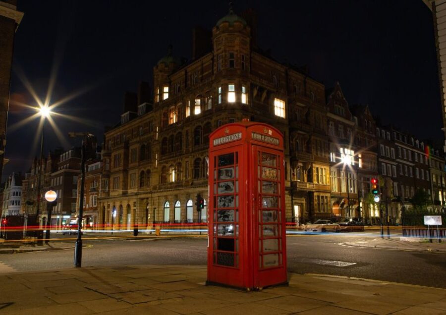 An Evening in London, Private Panoramic Tour - The Charm of London’s Nightscape in a Private Vehicle