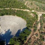 Ancient Corinth, Epidaurus, Nafplio full day private tour from Athens - Visiting the Temple of Apollo and Akrokorinthos Fortress