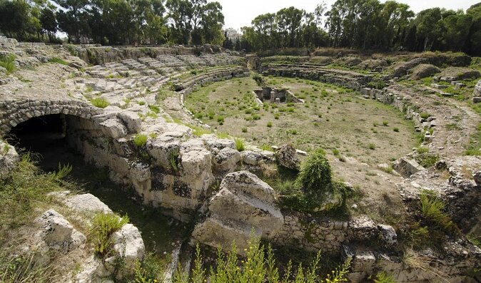 Ancient Syracuse: private guided tour of the Neapolis archaeological park - Meeting Point and Tour Duration