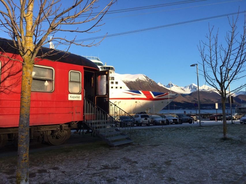 Åndalsnes - Panoramatour Trollstigen & Troll Wand - Starting Point at Lokstallvegen 17 in Åndalsnes