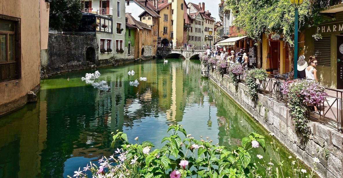 Annecy: Private Guided Tour - Discover "Venice of the Alps" - Exploring Annecy’s Old Town and Its Treasured Landmarks