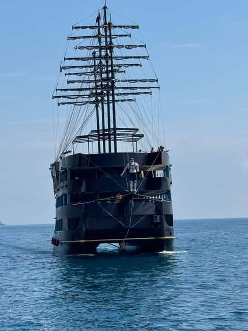 Antalya/Kemer: Boat Tour Visit Caves and Bays With Lunch - Exploring the Pirate Cave: Natural Beauty Carved by Water