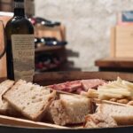 Aperitivo e degustazione di vini in vigna alla Cantina Sacco - Exploring the Vineyards and Olive Groves of Cantina Sacco