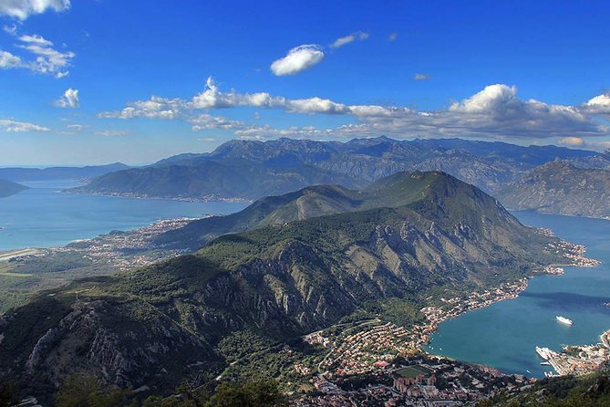 Aphrodisiac Boat tour and Blue Cave swimming - Discovering the Submarine Tunnels Near Rose Village