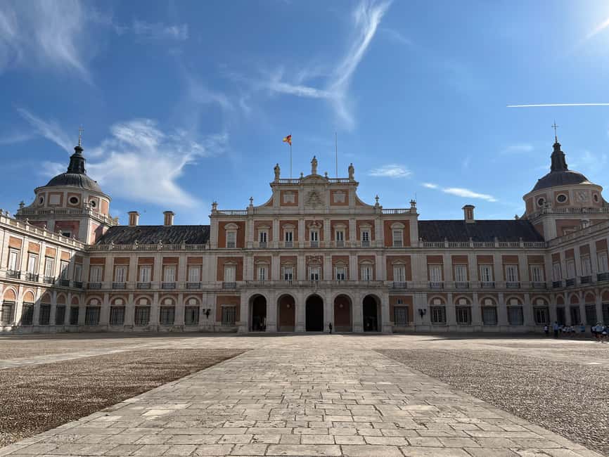 Aranjuez Palace and Gardens Guided Tour - Discovering the Royal Palace of Aranjuez