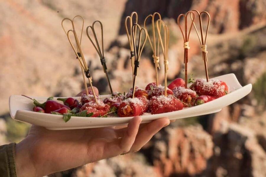 Areni: Noravank Canyon Foodie Adventure with 3-Course Lunch - Wildlife Spotlight: The Endangered Bezoar Gaots