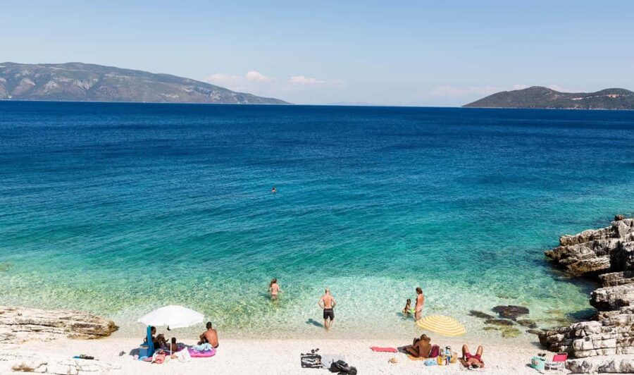 Argostoli: Luxury RIB Cruise to Kefalonias Hidden Treasures - Exploring Kefalonia’s Hidden Beaches and Caves