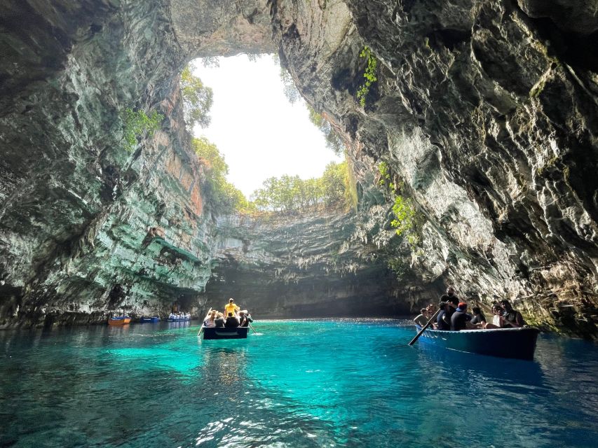 Argostoli: Melissani Lake, Drogarati Cave, and Myrtos Beach - Visiting Melissani Lake: Underground Wonder and Mythology